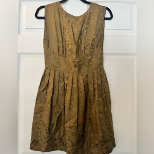 Sessun Mini Olive Dress, Size Medium, open back, A-line. Never worn